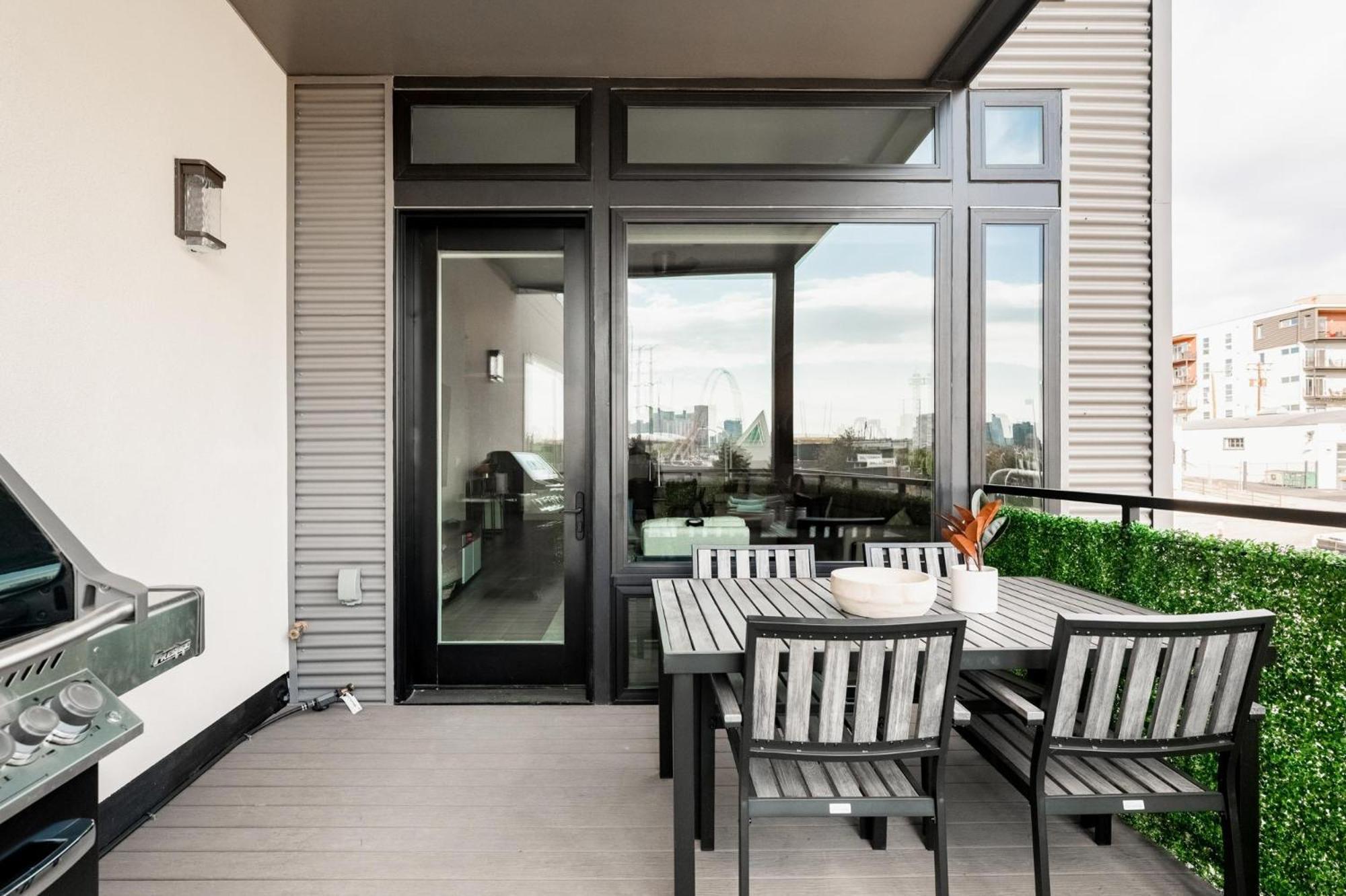 Gameday Oasis - Private Balcony - Jefferson Park - Tesoro Villa DEN Exteriör bild